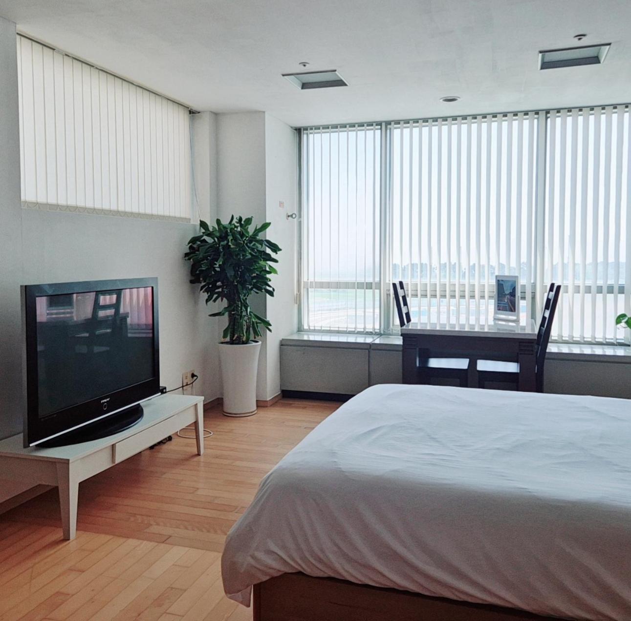 Cozy - Experience Home Like Comfort Studio Incheon Esterno foto